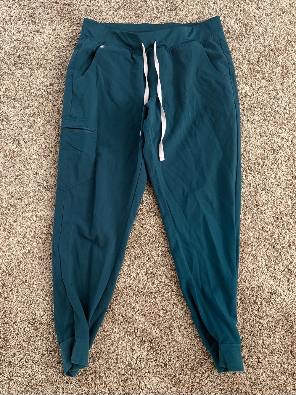 Figs Zamora Joggers in Caribbean Blue Size Large